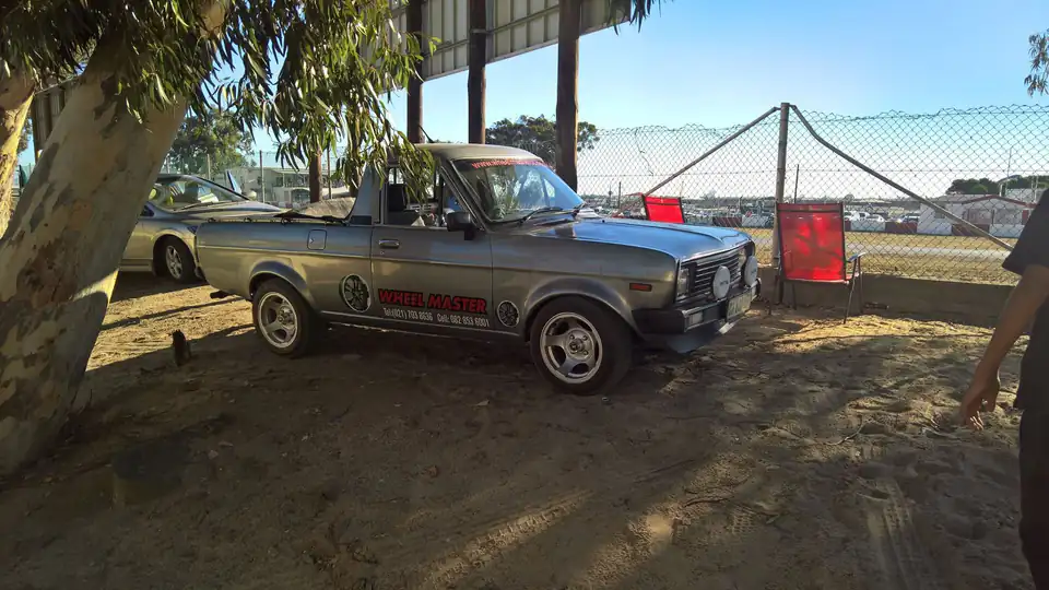 Classic bakkie at Killarney International Raceway